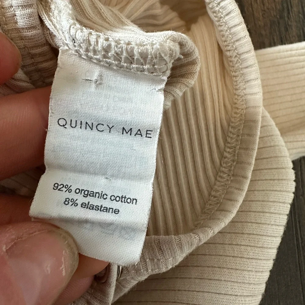 Quincy Mae Ribbed Long Sleeve Bodysuit Natural Size 6-12 Months